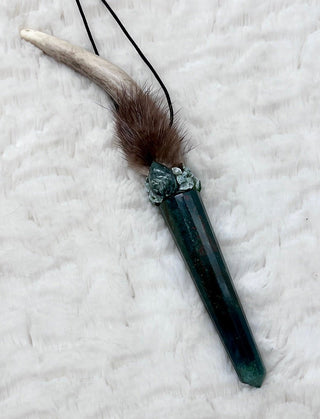 Antler, Bloodstone, Seraphinite, Nephrite Jade Shamanic Traveling Magic Wand Energy Healing Pendant, Being Present, Psychic Development - Journey There -